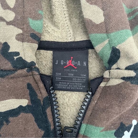 Jordan Camo Full Zip Sweat Jacket/Hoodie Sz 18M - Picture 3 of 3